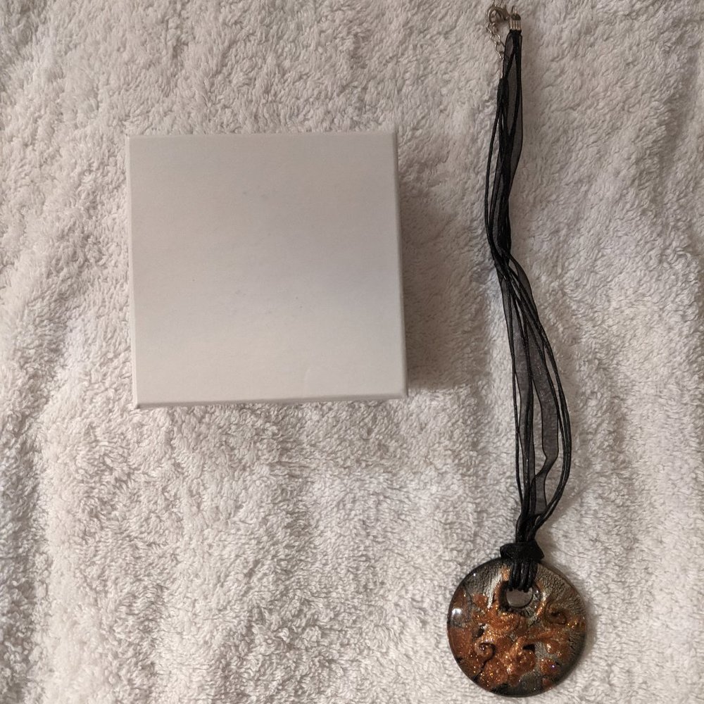 Italian Glass Pendant Necklace - Smoky Gold & Onyx Swirl - NWOT